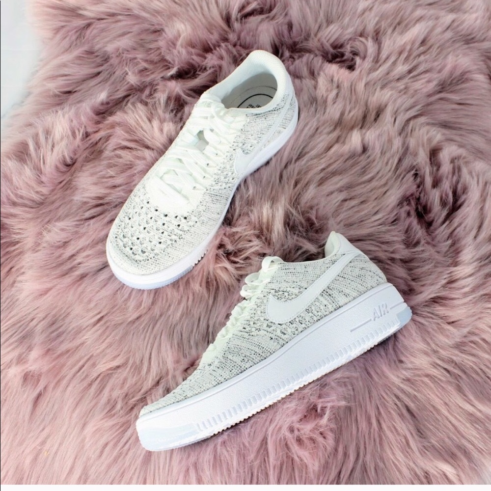 Nike Air Force 1 Premium Fly Knit Lows 8